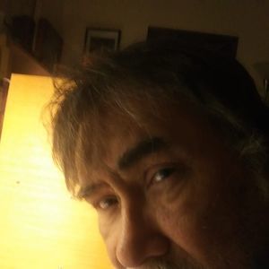 Meet your Posher, Daniel m.